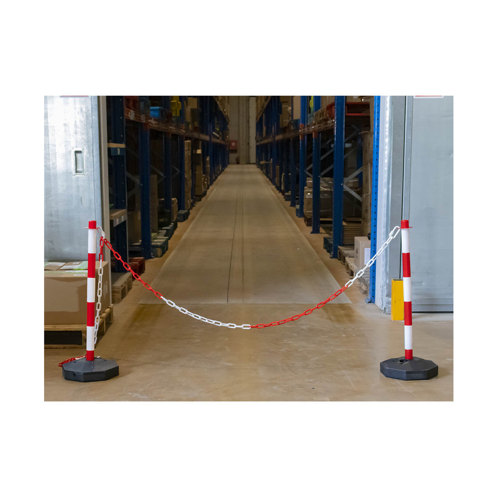 Décoration Table Fête Thème SAVITA - 2 Nappes De Fête Dessin Animé - 180x108 Cm - Rouge Et Blanche Nappes Plastique Anniversaire